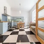 8 Corkickle Prázdninový dům *